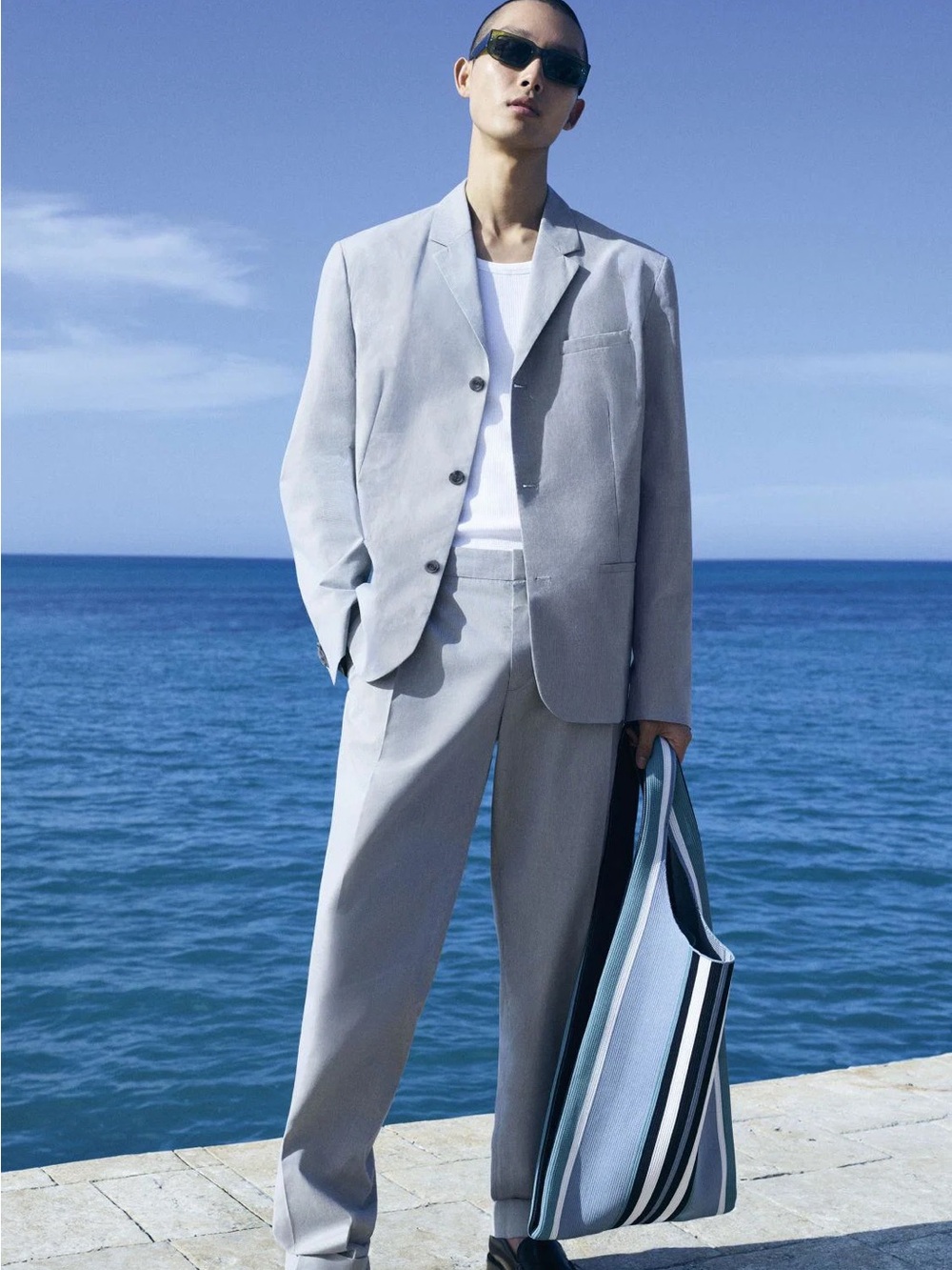 COS Micro-Houndstooth minimalist blazer